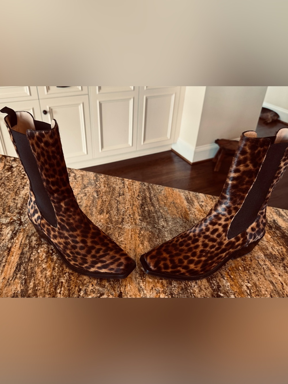 Stuart Weitzman Leopard-Print Chelsea Ankle Boots - Brown/Black